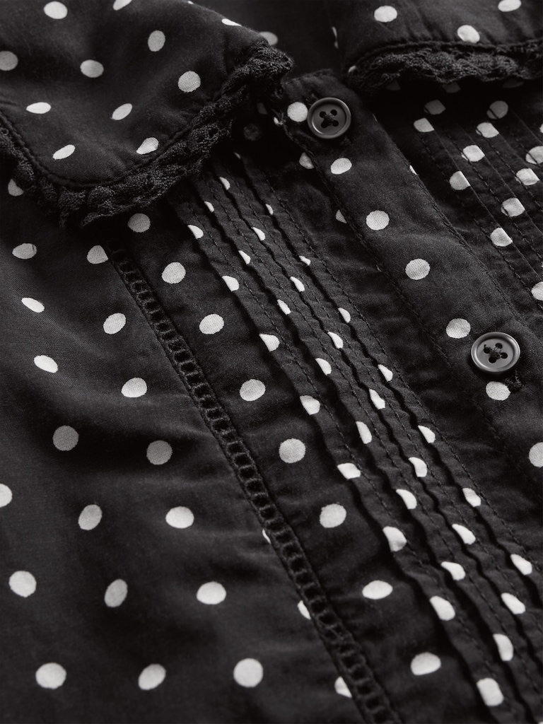 Puff-Sleeve Collared Top