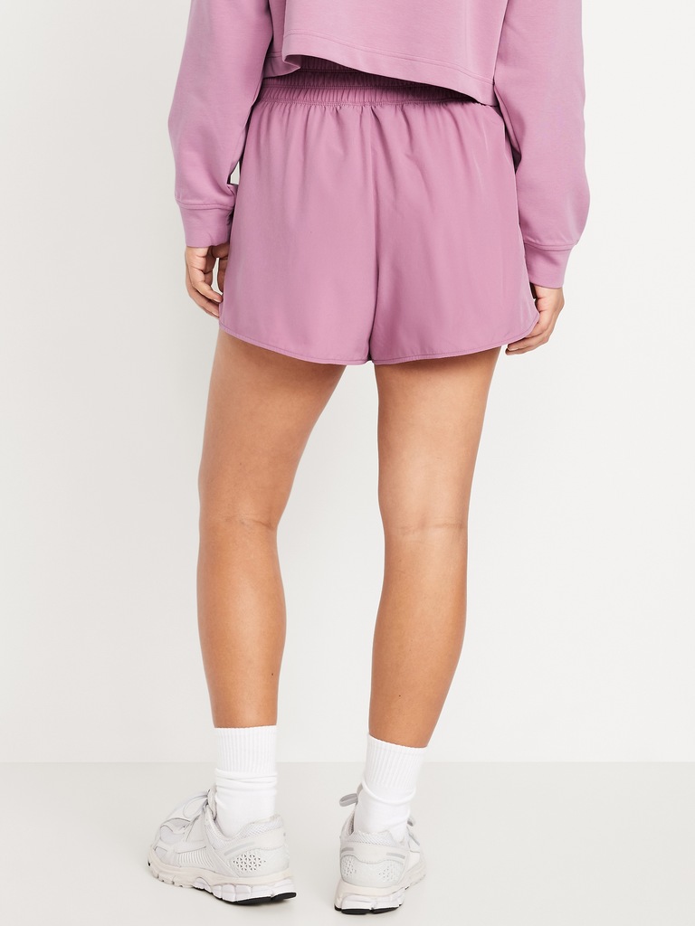 Extra High-Waisted Crinkle Run Shorts -- 3-inch inseam