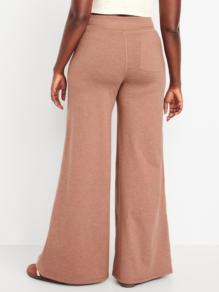 Extra High-Waisted CloudComfy Wide-Leg Pants