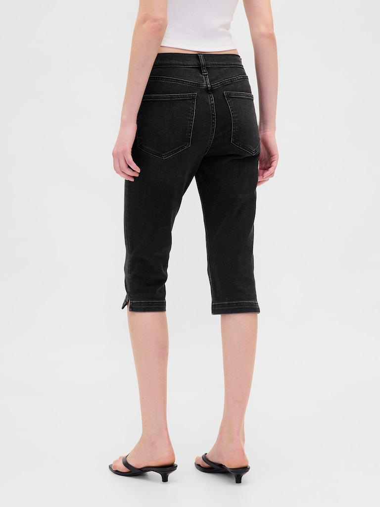 High Rise Cropped Capri Jeans