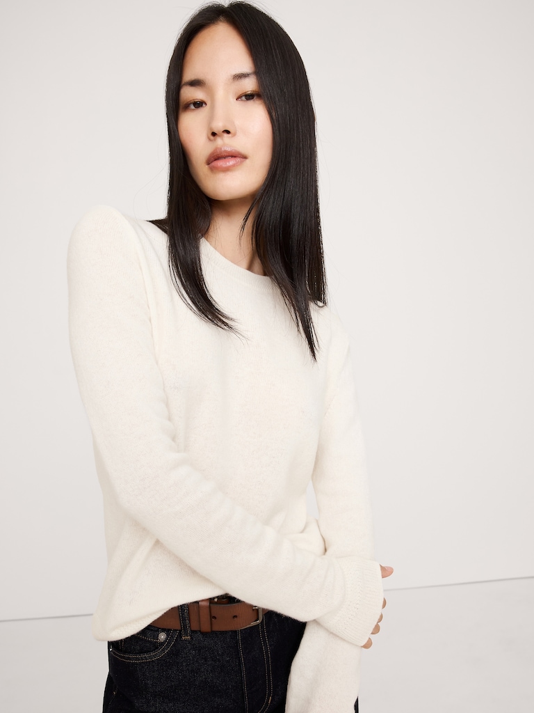Lightweight Cashmere Crew-Neck Sweater