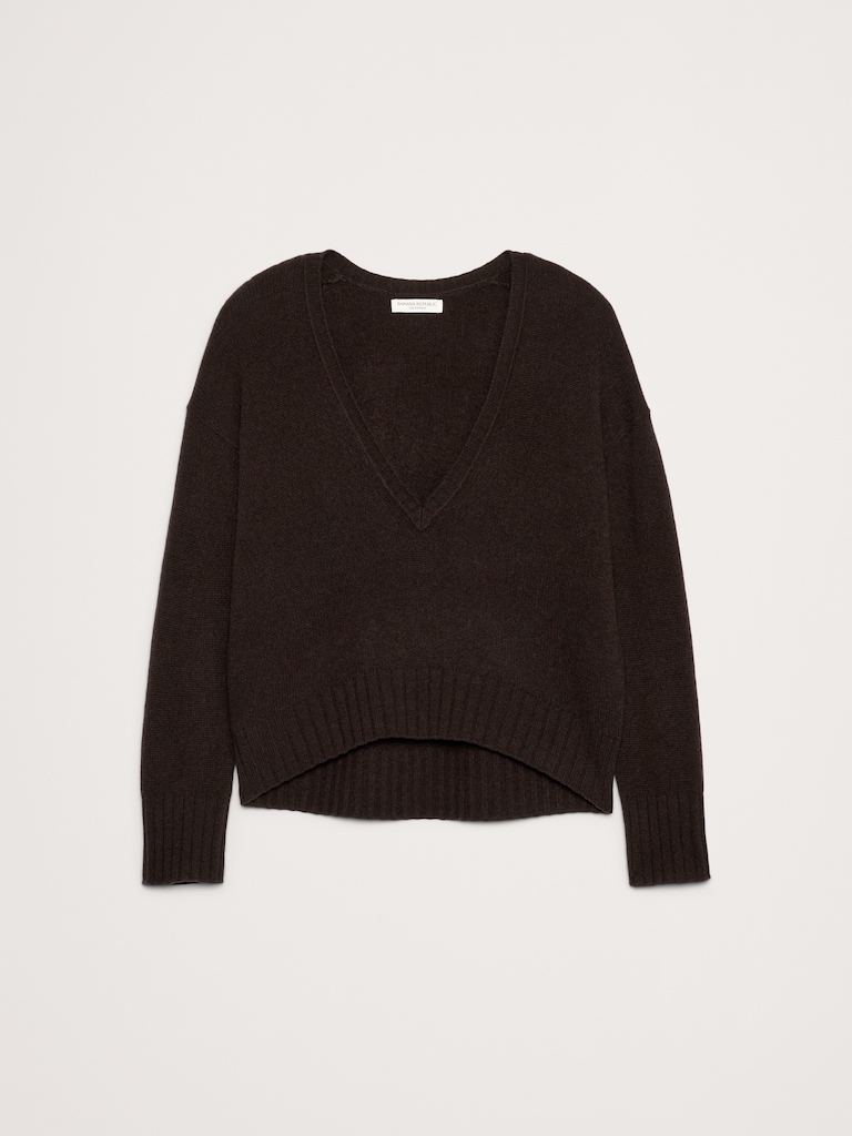 Lightweight Cashmere Low V-Neck Sweater