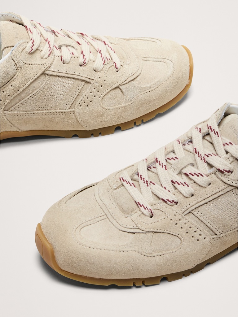 Tb.56 Sneaker by Alohas