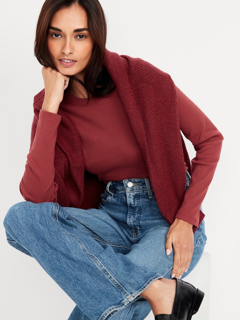 Snug Long-Sleeve Crew-Neck T-Shirt