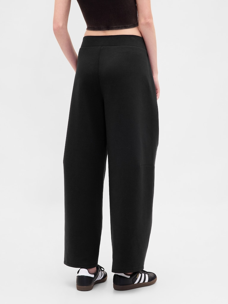 GapFit Barrel Sweatpants