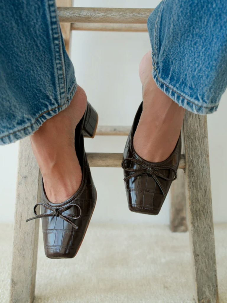 Geneva Heeled Mule