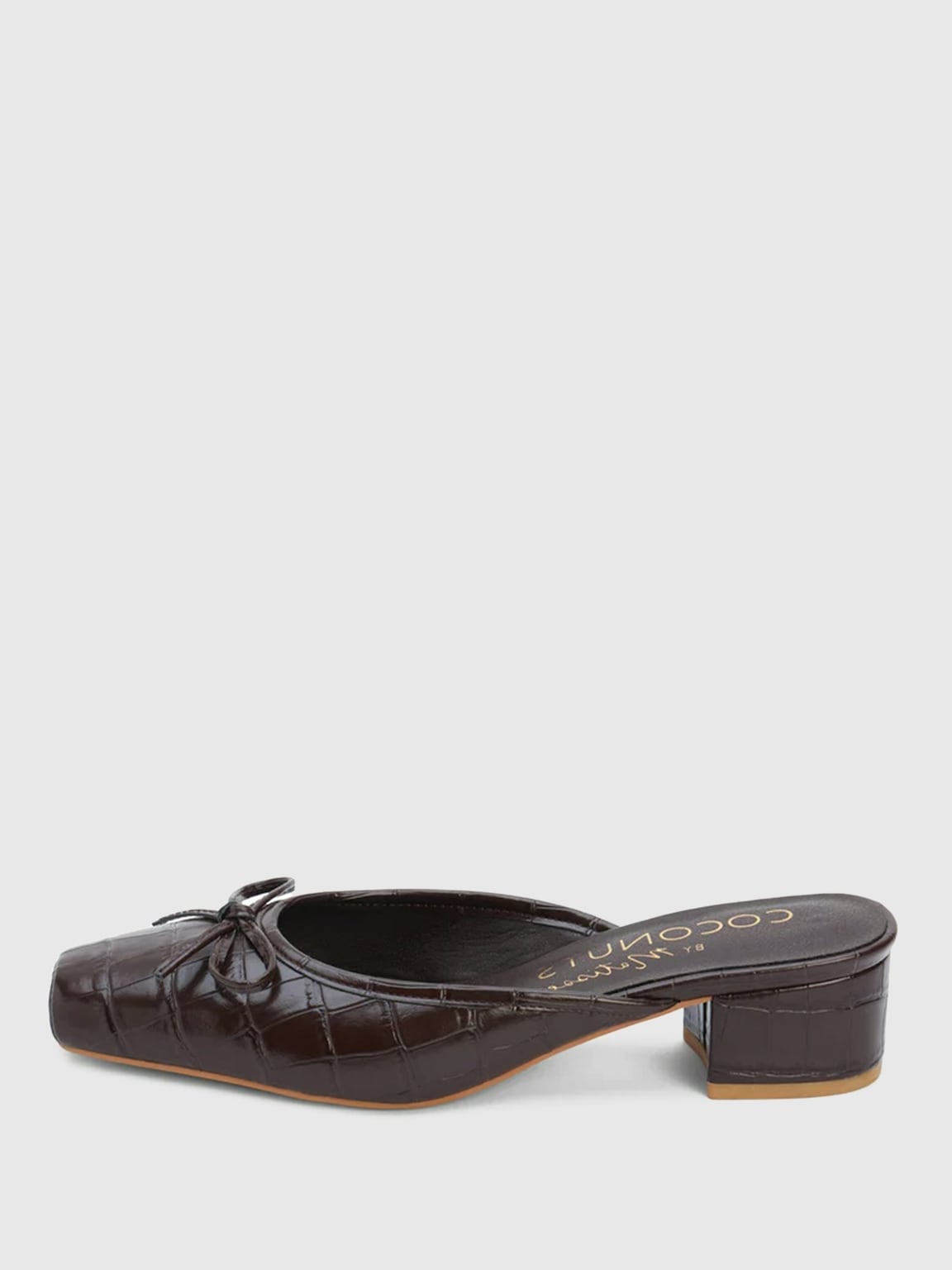 Geneva Heeled Mule