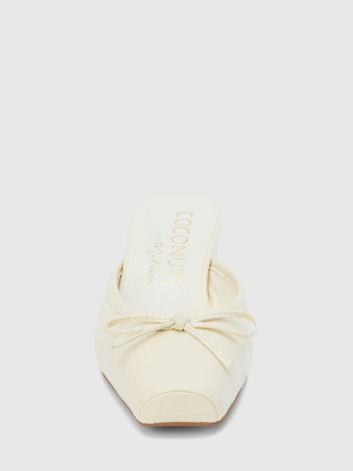 Geneva Heeled Mule