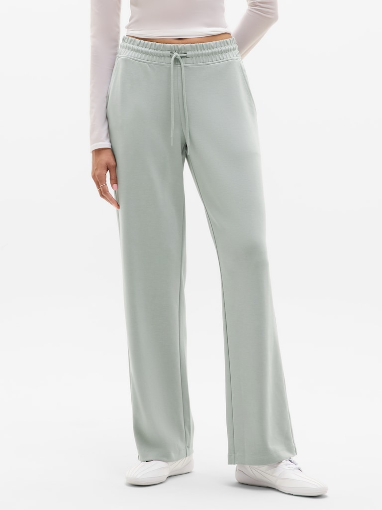 Seasoft Mid Rise Straight Pant
