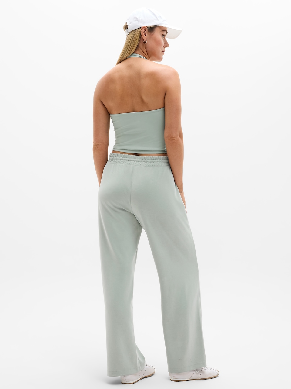 Seasoft Mid Rise Straight Pant