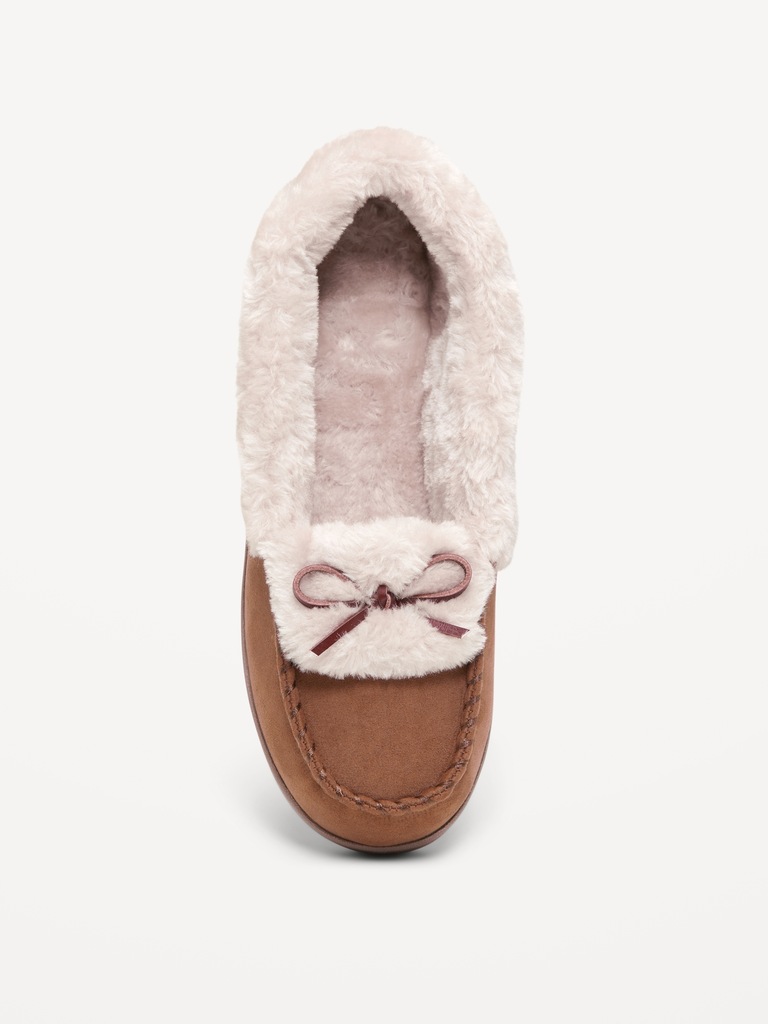 Cozy-Lined Moccasin Slippers for Women