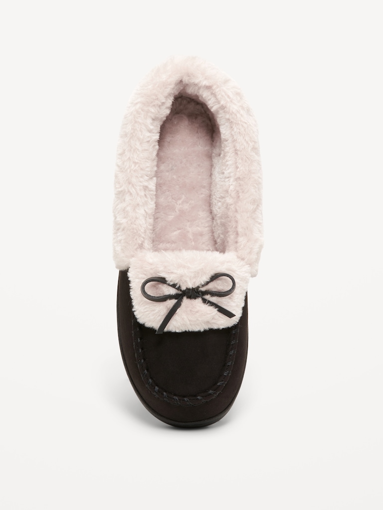 Cozy-Lined Moccasin Slippers for Women