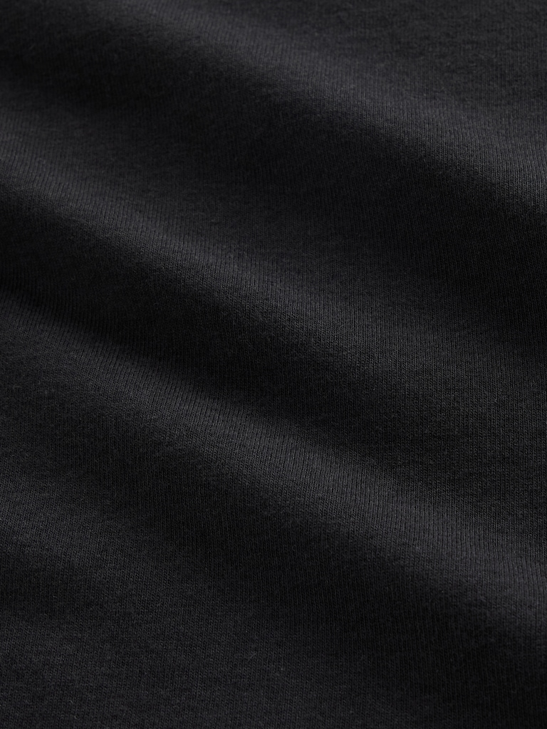Modern V-Neck Shrunken T-Shirt