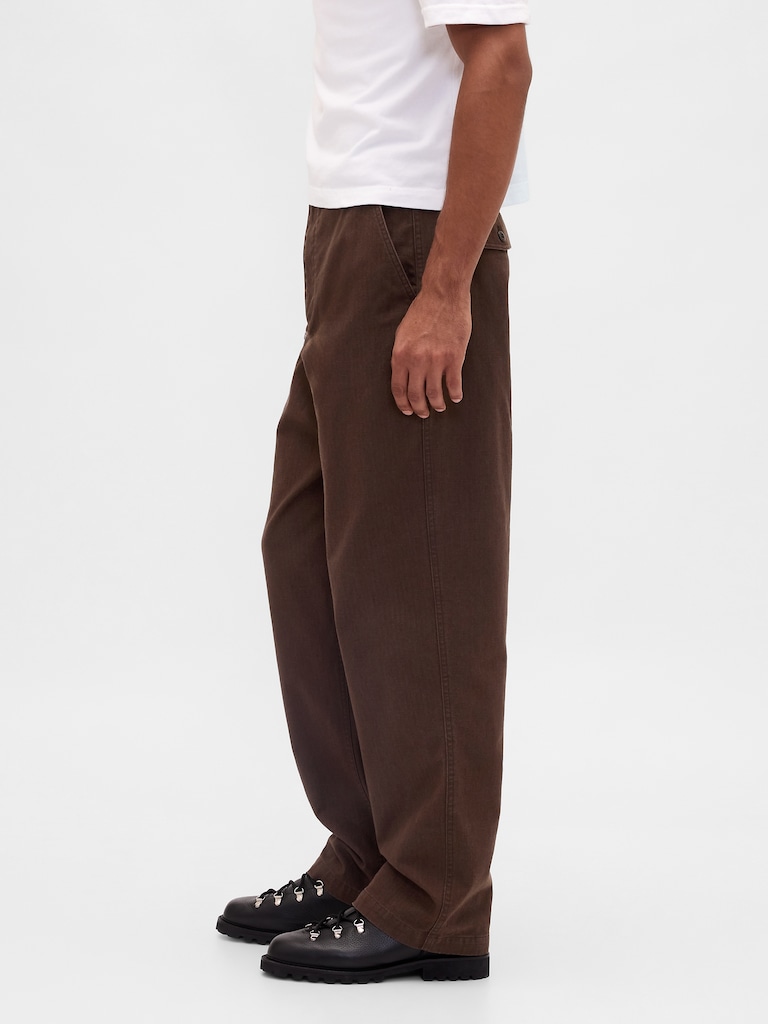 Modern Baggy Khakis