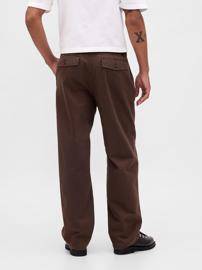 Modern Baggy Khakis