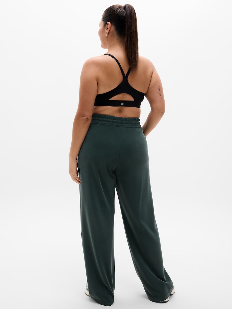 Seasoft Mid Rise Straight Pant
