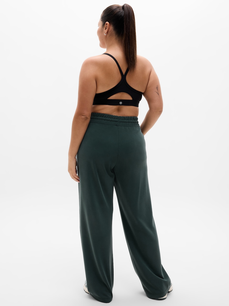 Seasoft Mid Rise Straight Pant