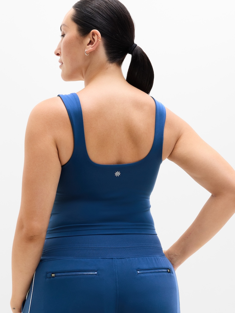 Transcend Square Neck Crop Sports Bra D-DD