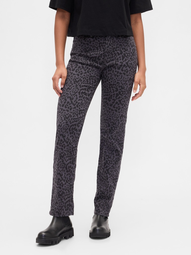 High Rise '90s Straight Leopard Print Jeans