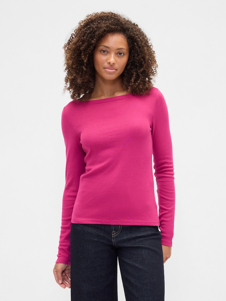 Modern Ribbed Boatneck T-Shirt
