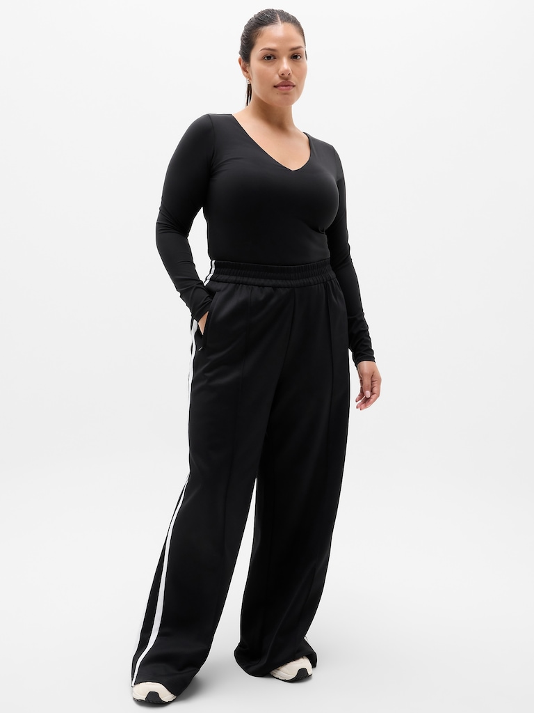 BodyMove Plunge Long Sleeve Bodysuit