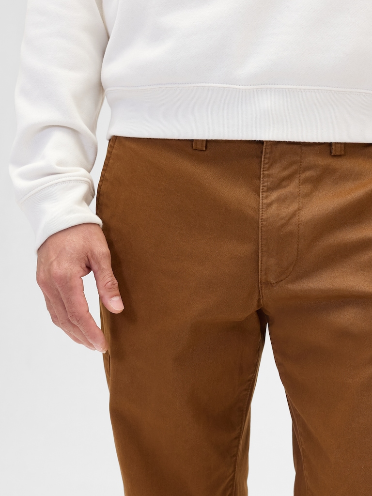 GapFlex Essential Khakis in Straight Fit