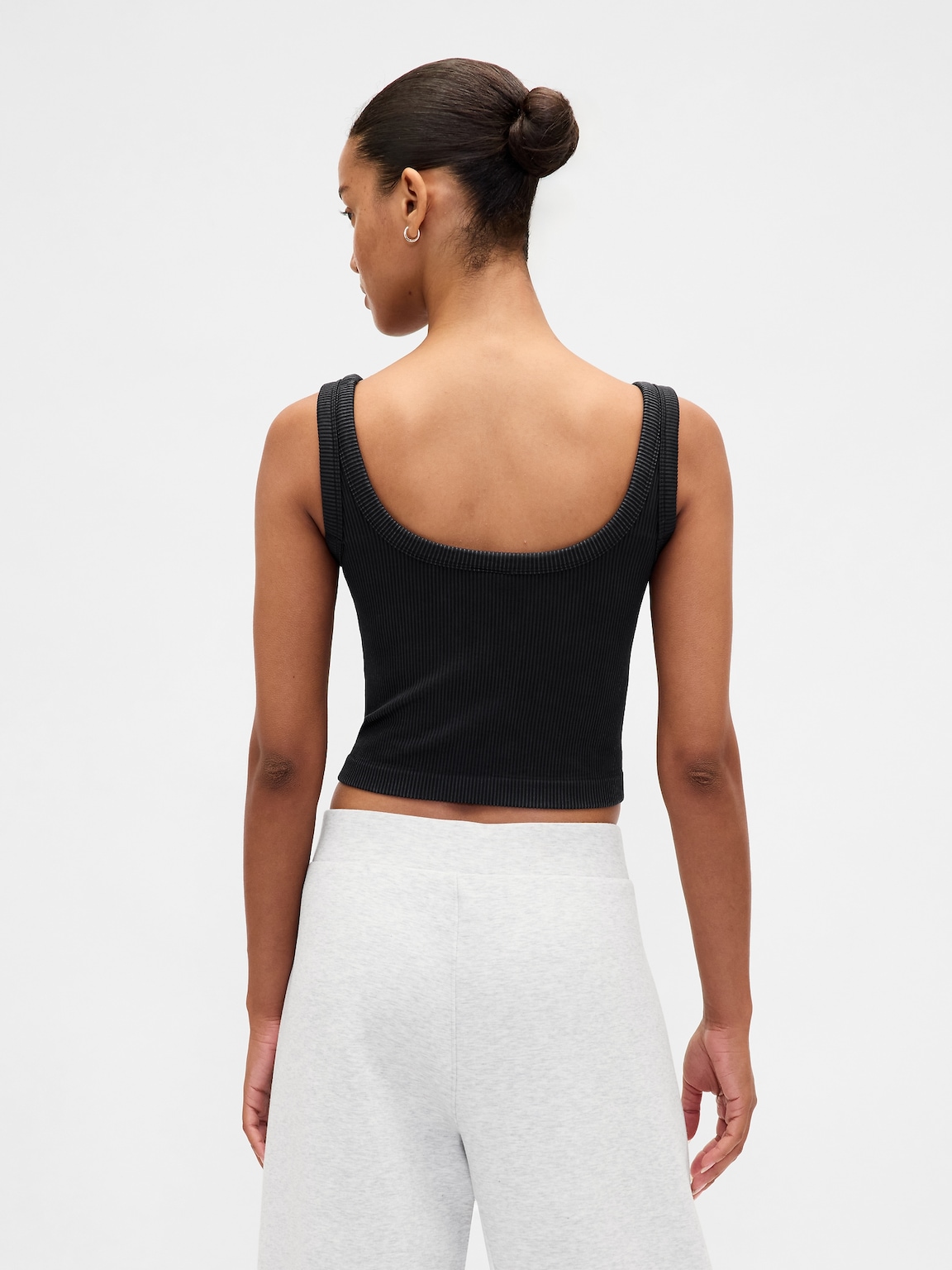 GapFit Seamless Rib Crop Tank Top