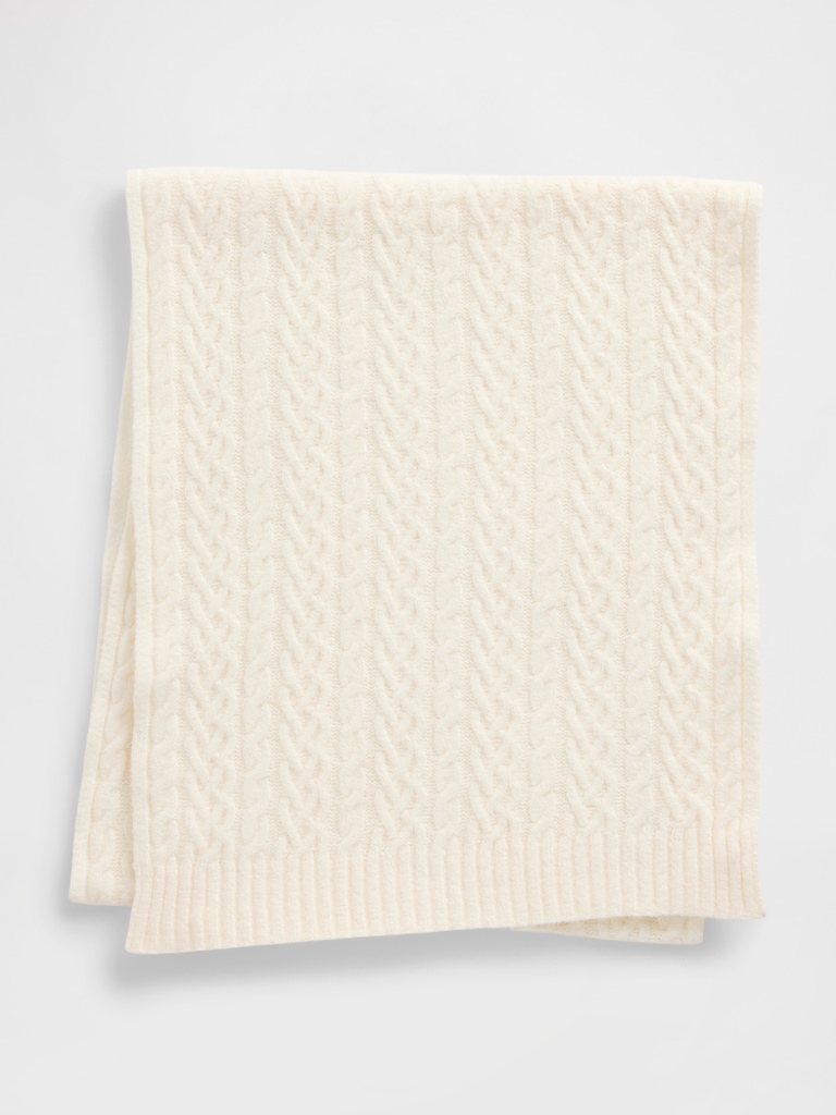 CashSoft Cable-Knit Scarf