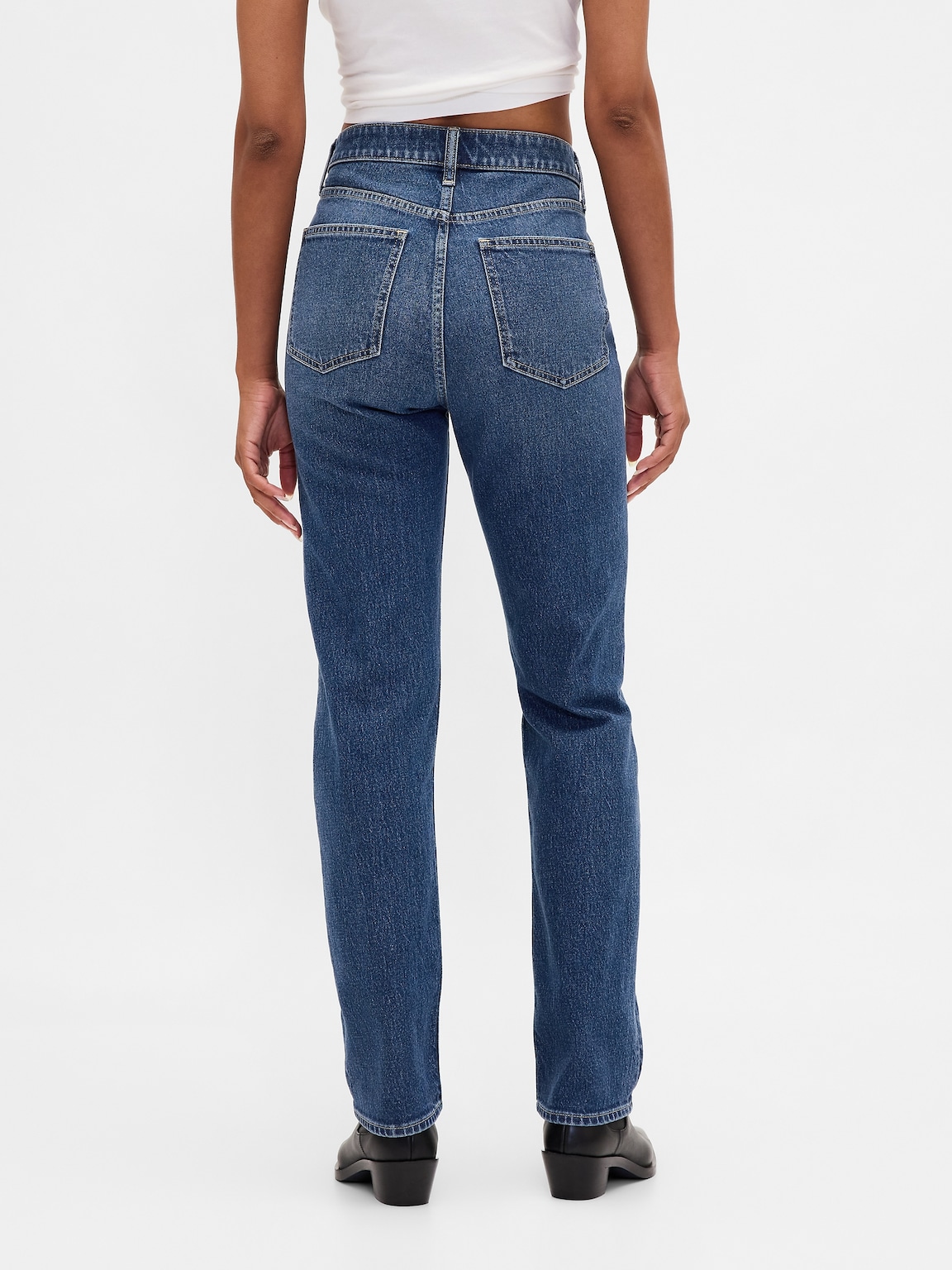 Curvy High Rise '90s Slim Straight Jeans