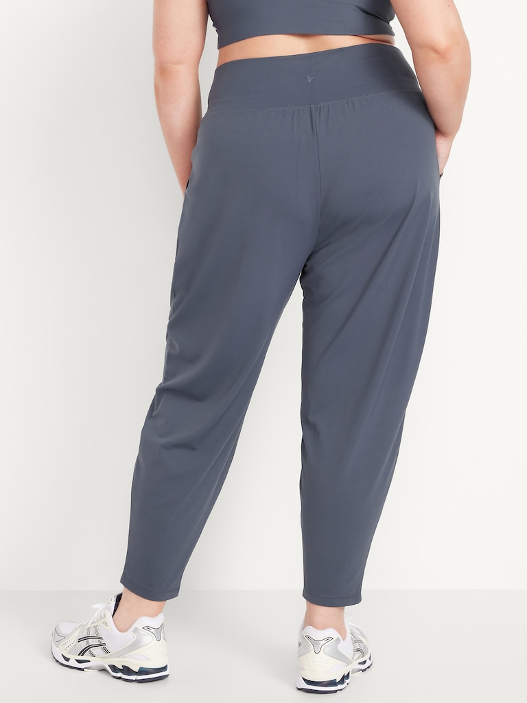 High-Waisted StudioSmooth Jogger