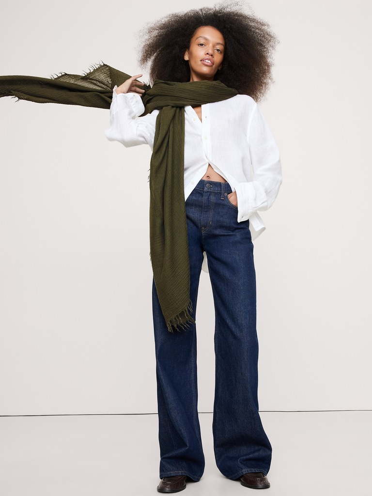 Lightweight Scarf with Merino Wool