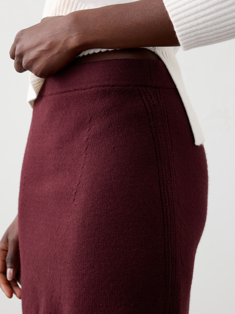 Ribbed Mini Sweater Skirt