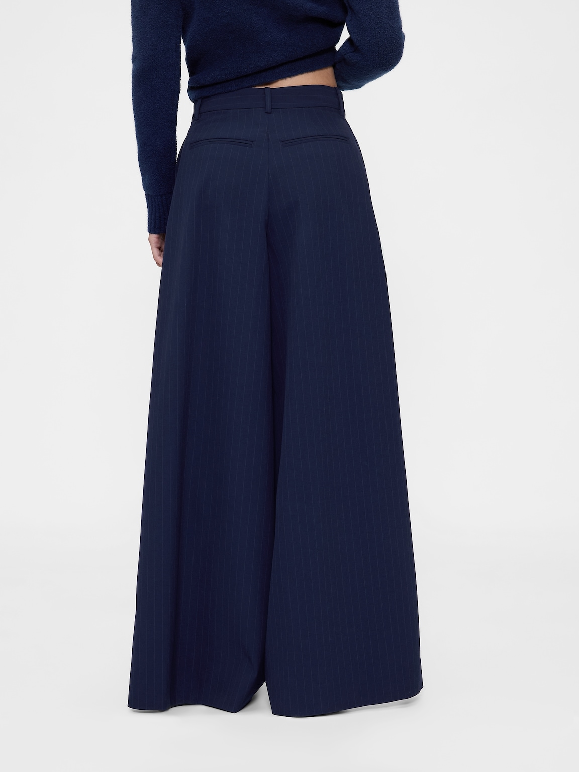 GapStudio Mid Rise Pleated Baggy Trousers