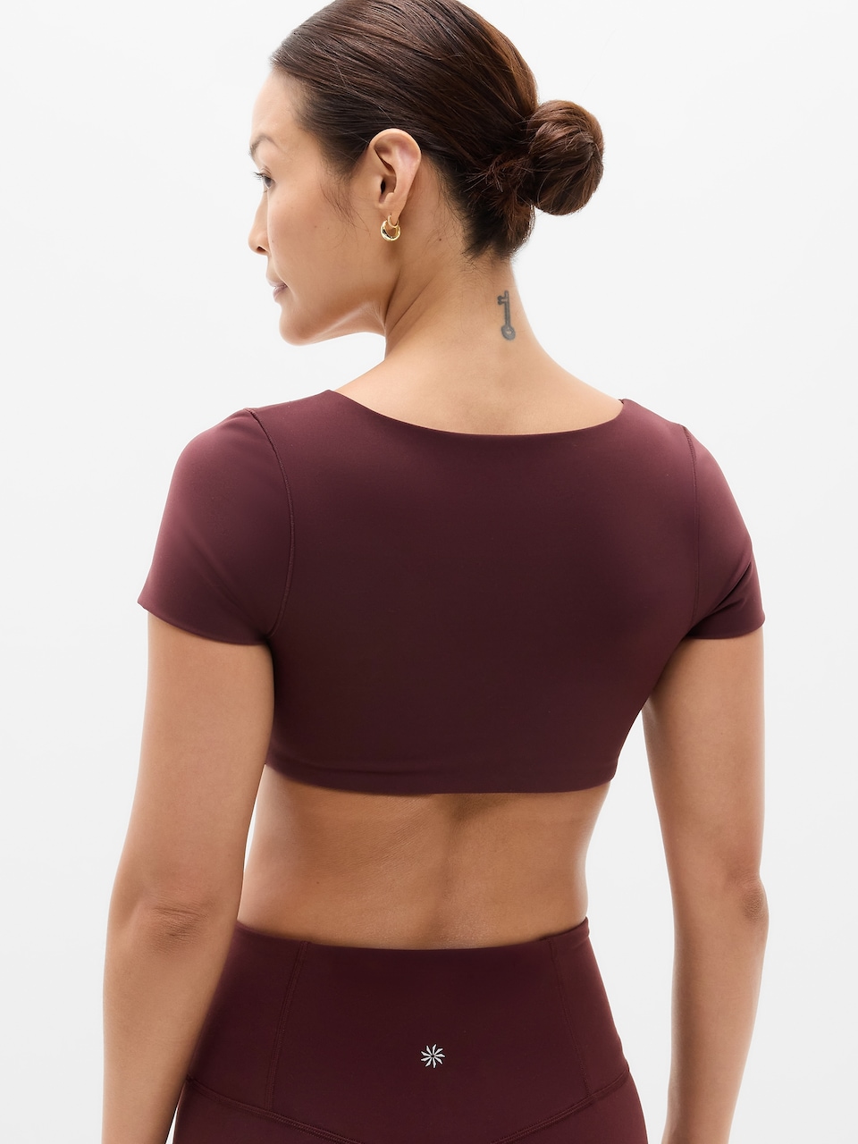 BodyMove Square Neck Crop Tee