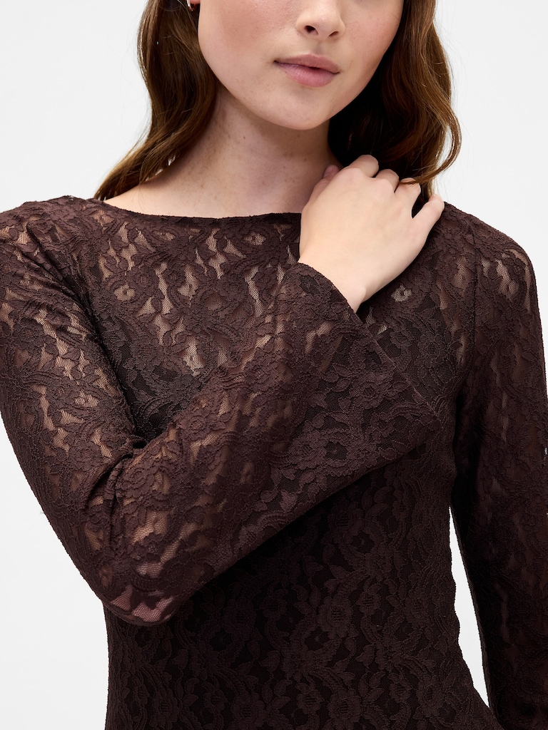 Lace Bell-Sleeve Maxi Dress