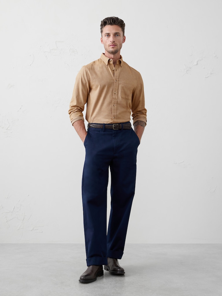 Slim-Fit Lightweight Flannel Shirt