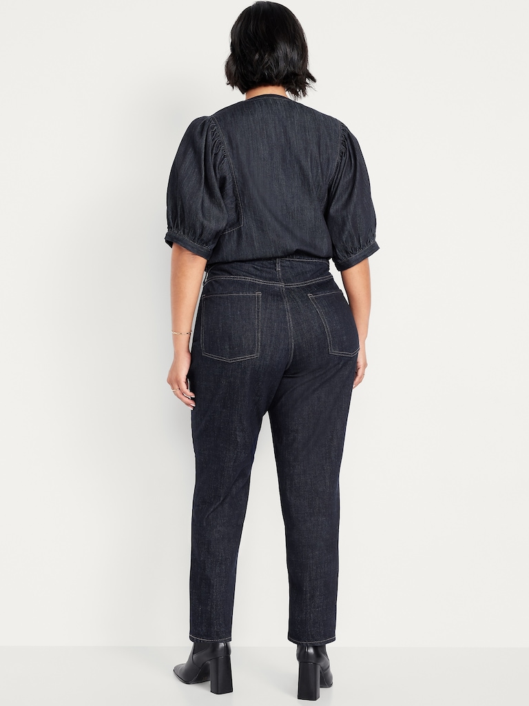 Curvy Extra High-Waisted Straight Jeans