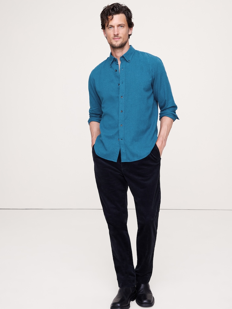 Standard-Fit Lightweight Flannel Shirt