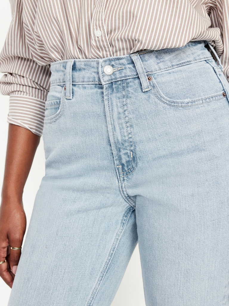 Curvy Extra High-Waisted Straight Jeans