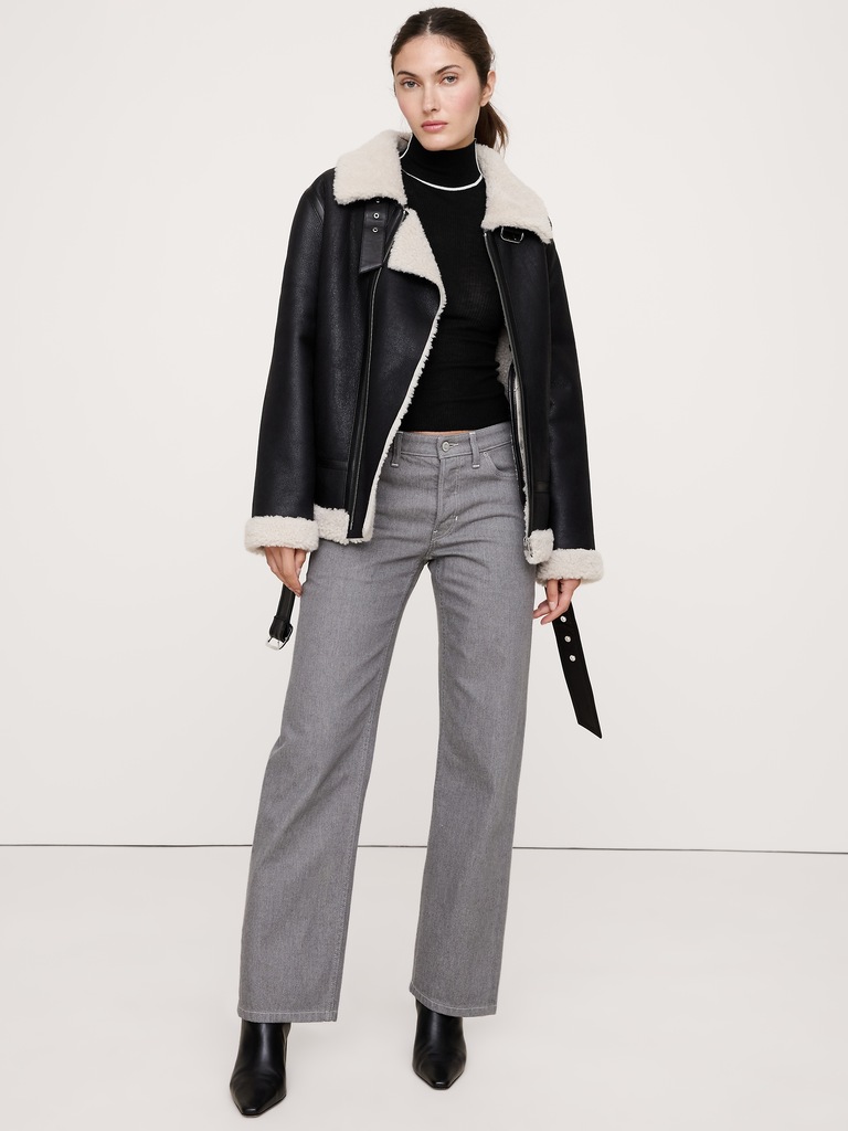 Featherweight Cashmere Turtleneck