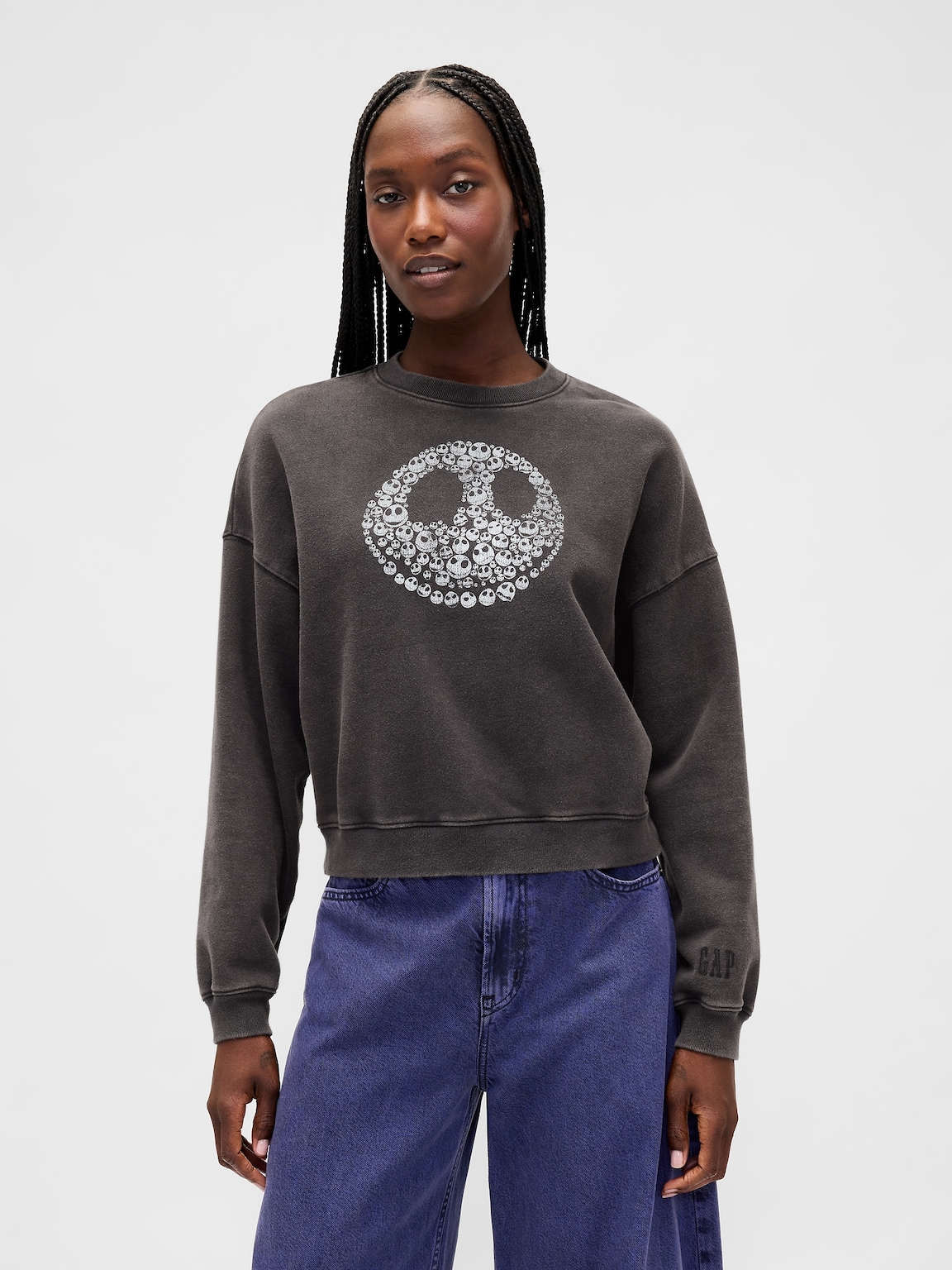 Gap × Disney Tim Burton’s The Nightmare Before Christmas Heavyweight Skull Sweatshirt