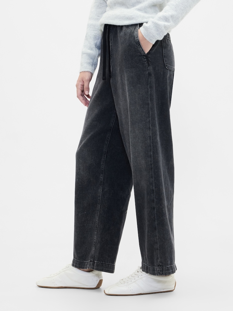 High Rise Pull-On Wide-Leg Jeans