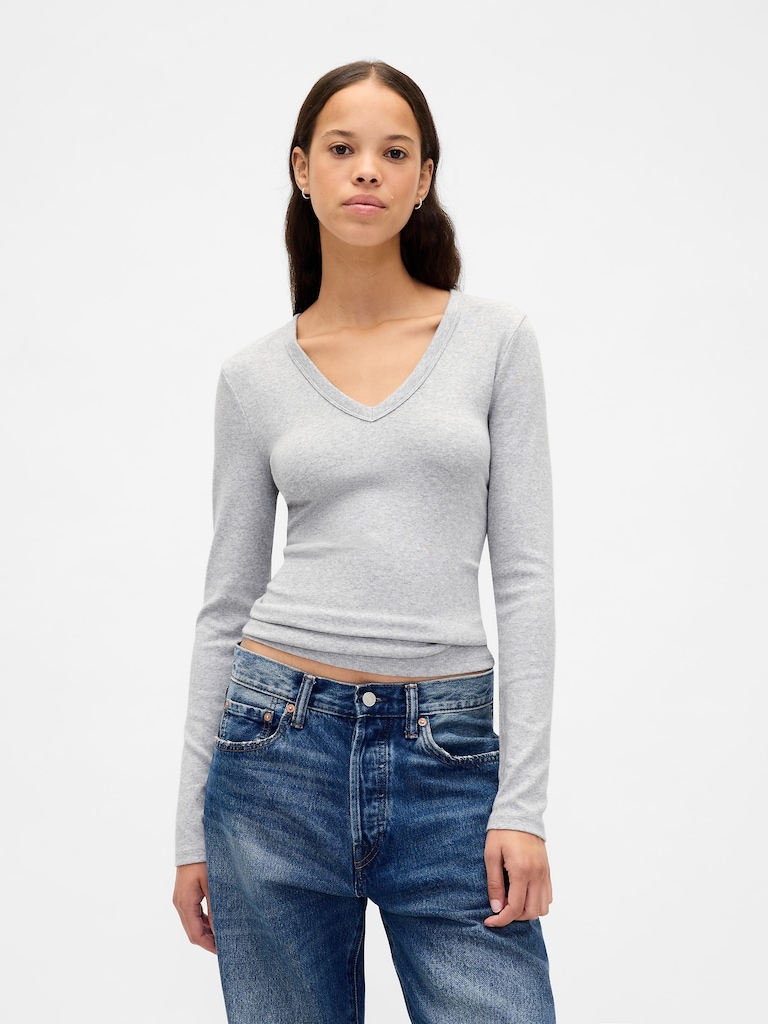 Modern V-Neck Shrunken T-Shirt