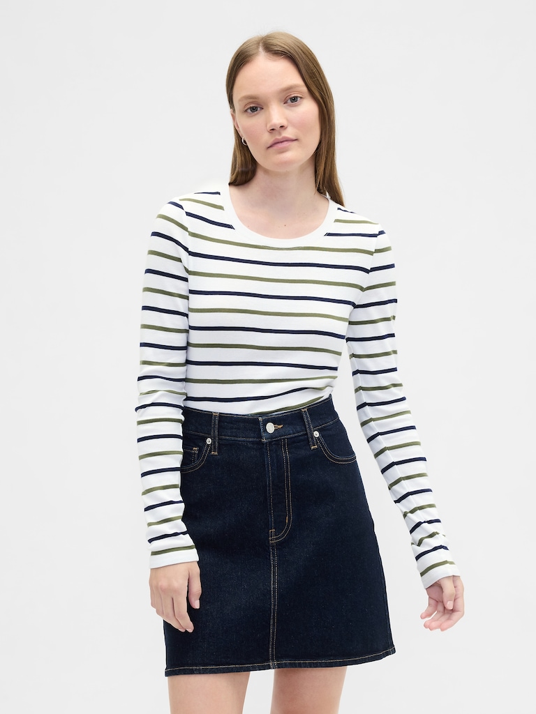 Modern Ribbed Stripe Crewneck T-Shirt