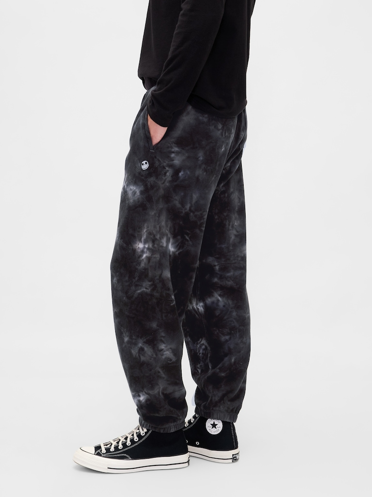 Gap × Disney Tim Burton’s The Nightmare Before Christmas Heavyweight Skull Baggy Joggers