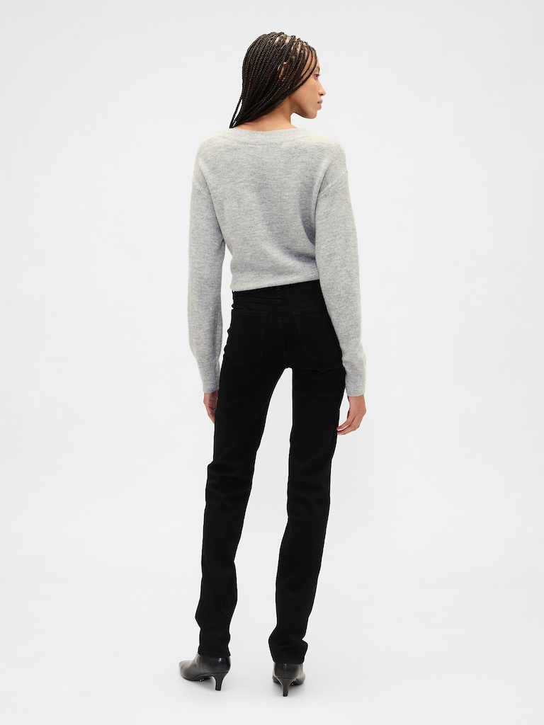 Mid Rise Classic Straight Jeans