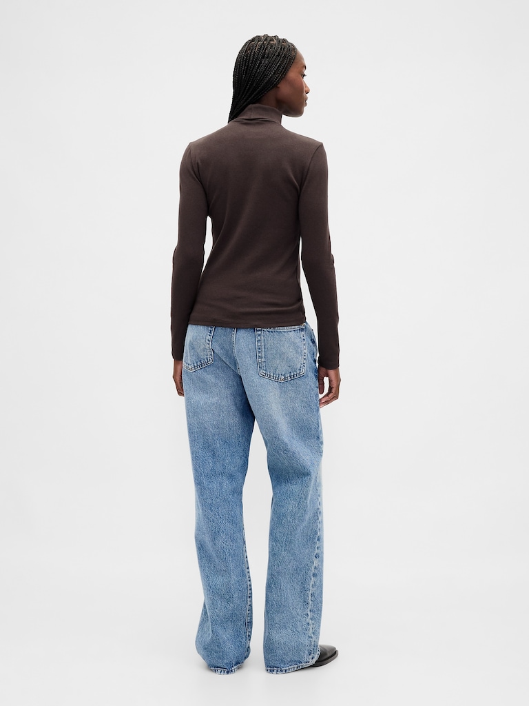 Modern Rib Turtleneck