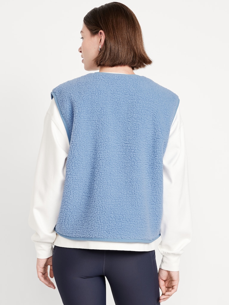 Loose Snap-Front Sherpa Vest