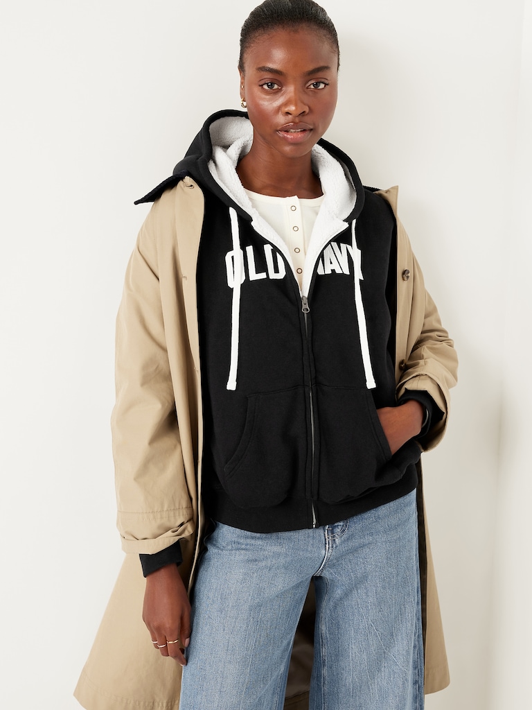 Oversized Logo-Graphic Hoodie Sweatshirt