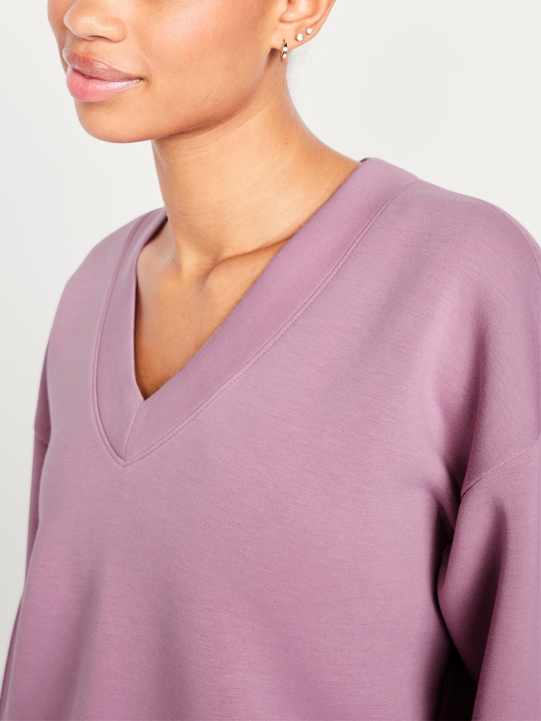 Bounce Fleece V-Neck Cocoon Sweatshirt